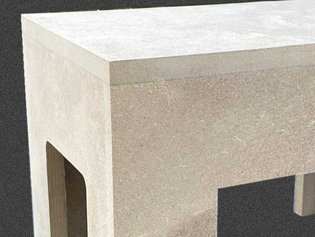 MDF-Schemel mit mehrfachen Holzdübel-Verbindungen und stabiler Konstruktion